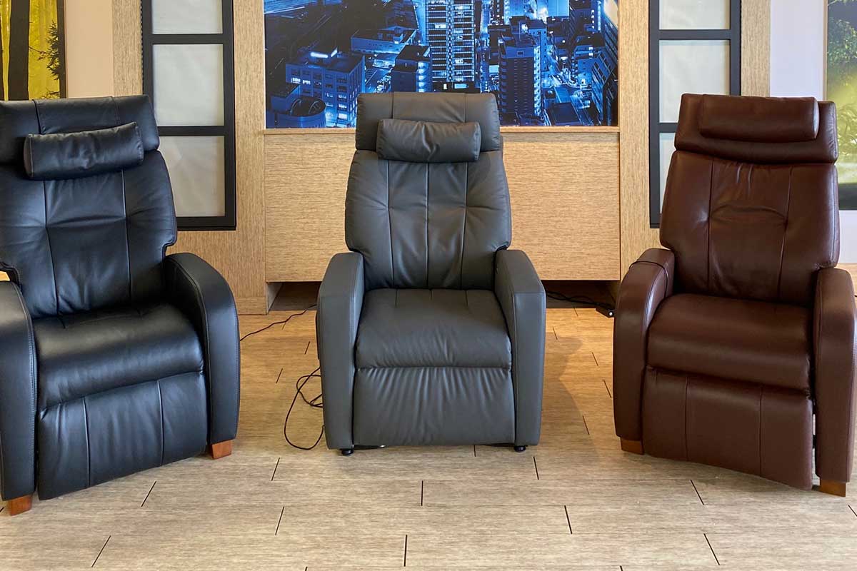 2 power lift recliners for sale