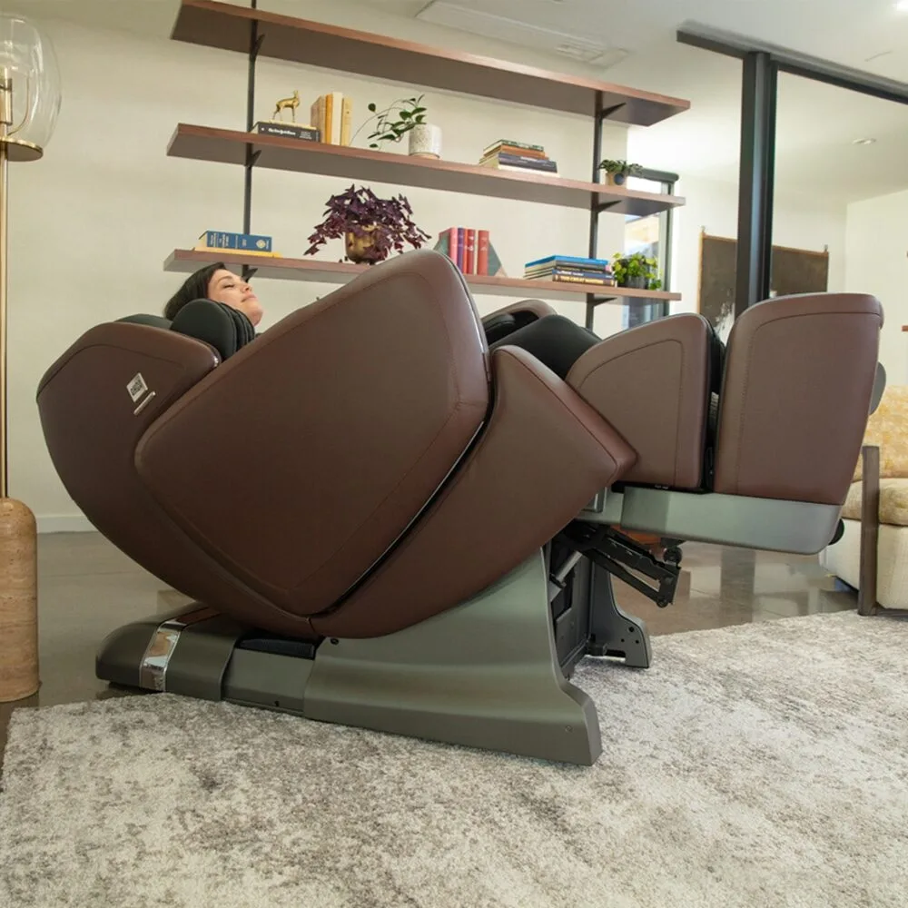 OHCO M.8 Massage Chair